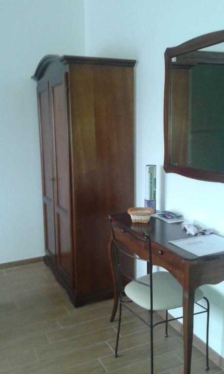 B&B La Coccarda Castell'Alfero Room photo