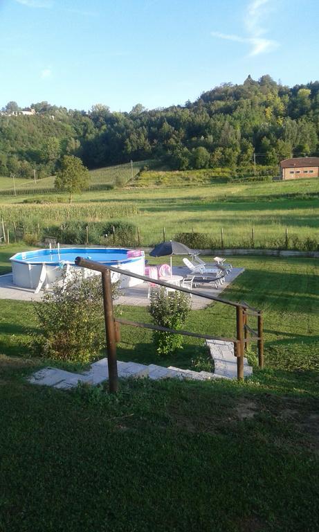 B&B La Coccarda Castell'Alfero Exterior photo